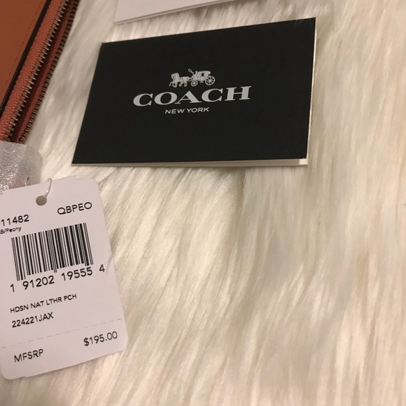 💕 🔥AUTHENTIC COACH - QUICK SALE!🔥 - Picture 6 of 7